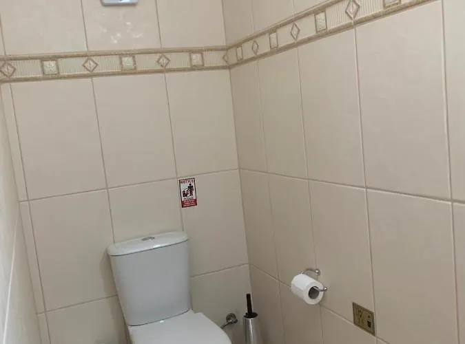 In Βίλα Πρωταράς